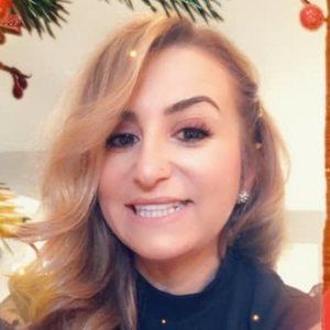 Meet your Posher, Daniela